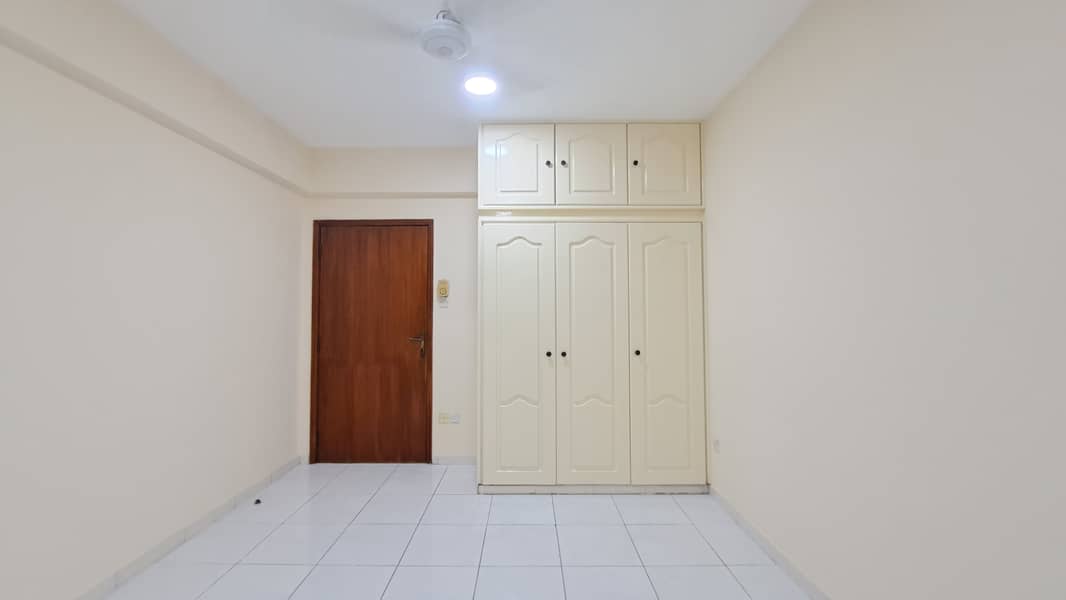 Al Karama，Al Karama Building 2 卧室 60000 AED 7538387