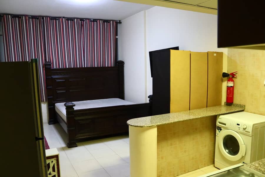 FULLY FURNISHED STUDIO FLATS AVAILABLE FOR RENT PRICE STARTING FROM