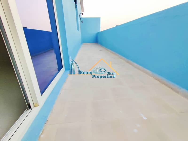 International City，International City Phase 2 (Warsan 4) 1 卧室 42999 AED