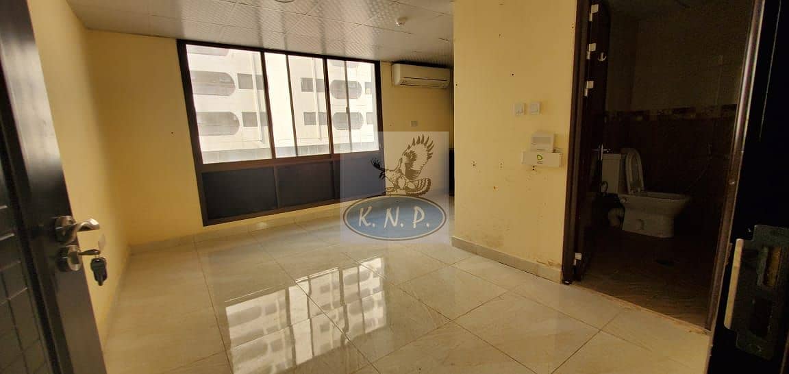 HOT OFFER! ONLY 1500/M! COMFY STUDIO FLAT WITH TAWTHEEQ IN HAMDAN ST.