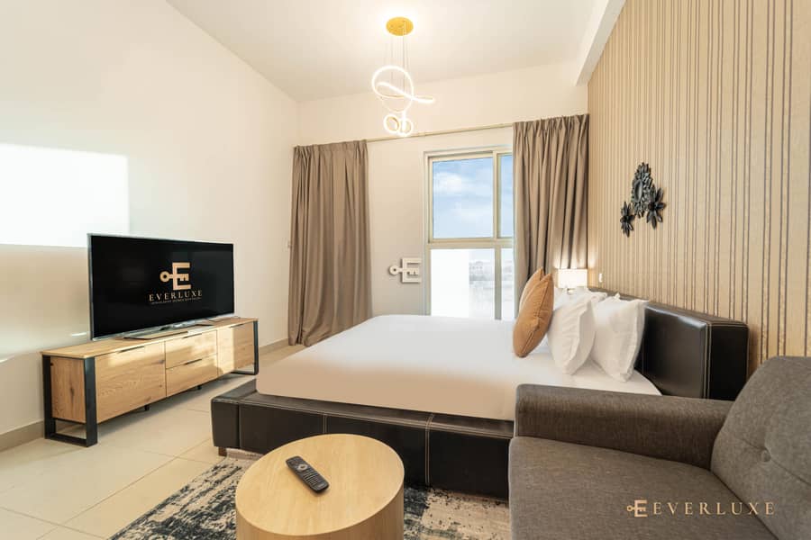 Nice Studio, Immediately Available in Al Quoz 4