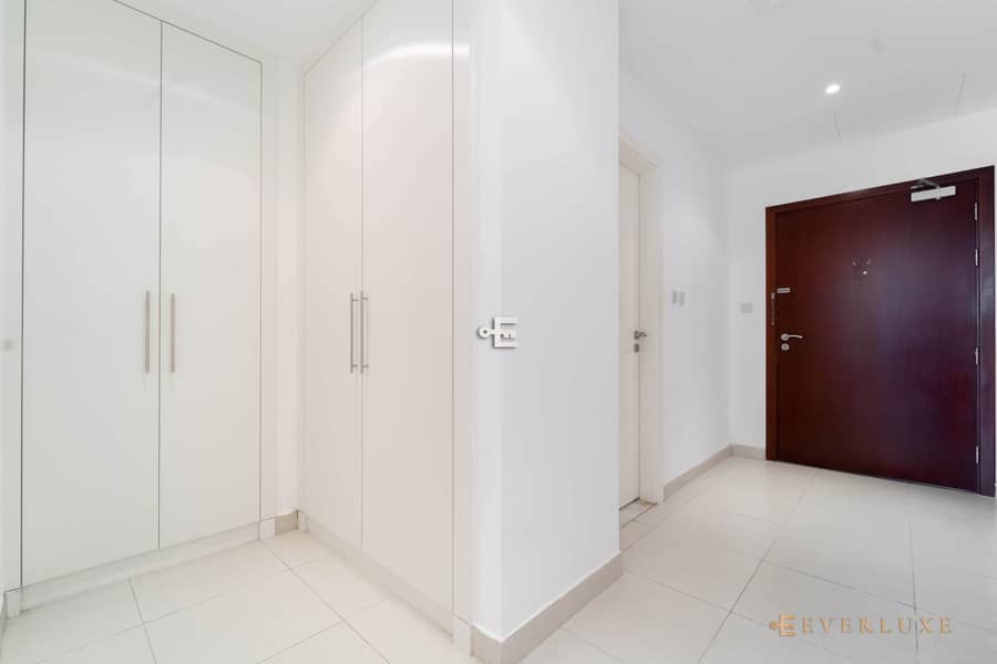 Nice Studio, Immediately Available in Al Quoz 4