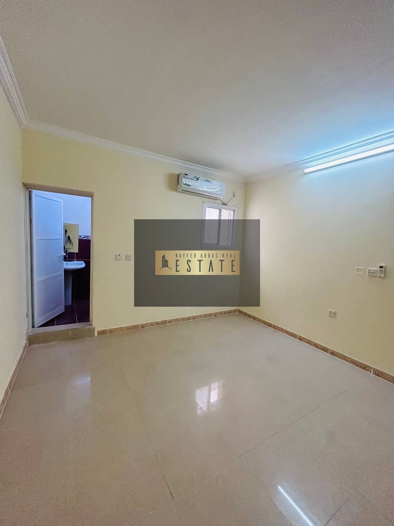 Baniyas，Baniyas East 2 卧室 42000 AED 7696587