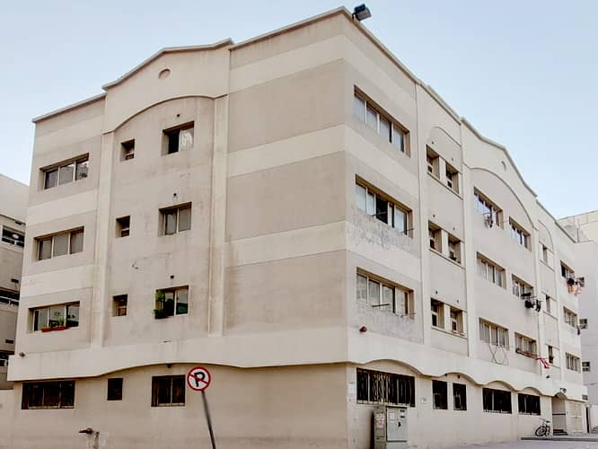 Cheapest Studio Available in Front of Sharaf DG Metro Station For