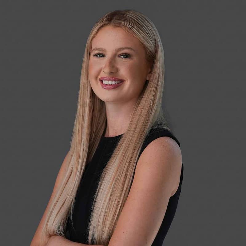 Sayer, Dubai Real Estate Agent 10 properties