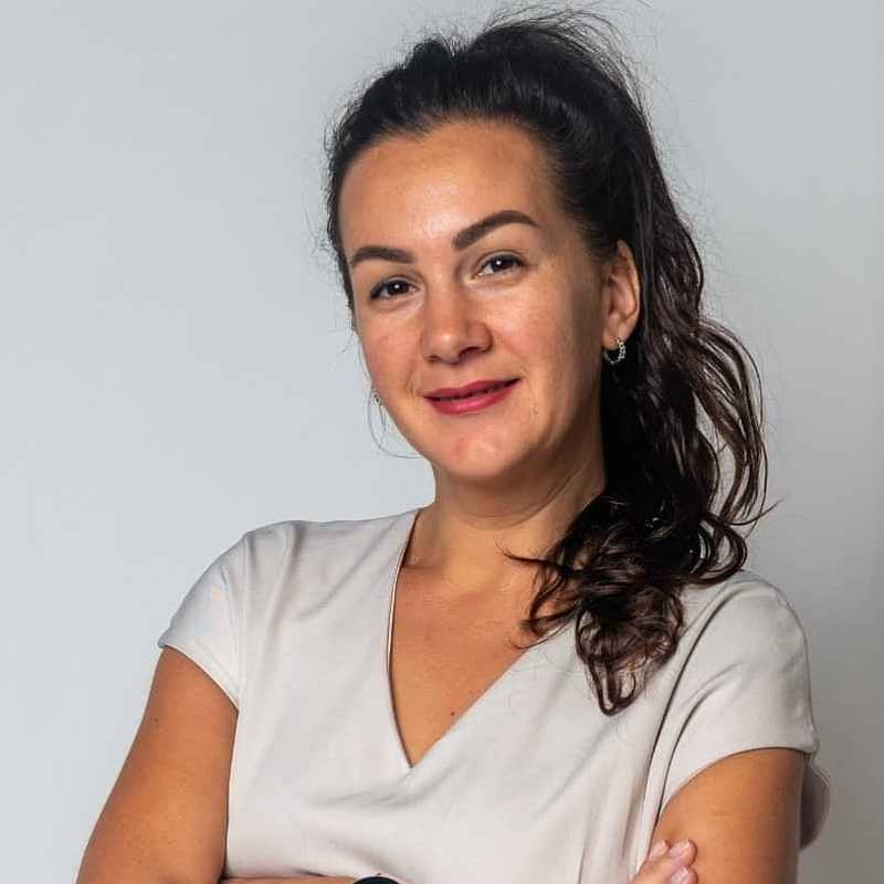 Daria Izmerli, Dubai Real Estate Agent 2 properties