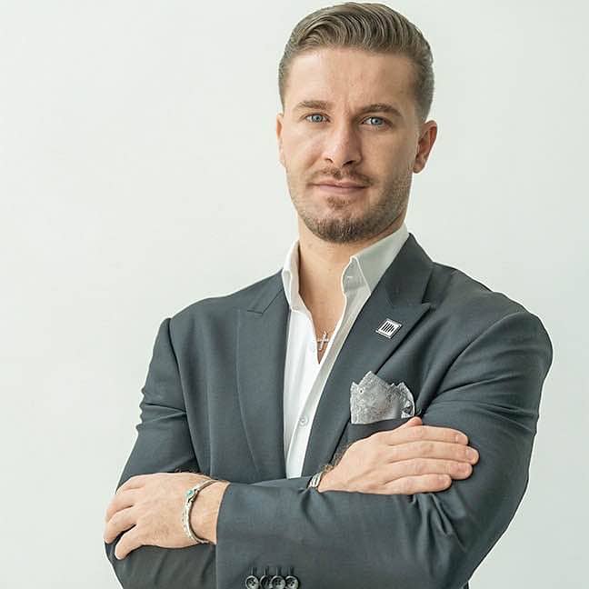 Armando Ndoka, Dubai Real Estate Agent 2 properties