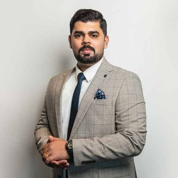 Nixon Pereira, Dubai Real Estate Agent 5 properties