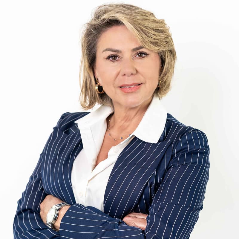 Isabel Cristina Baena, Abu Dhabi Real Estate Agent 1 properties