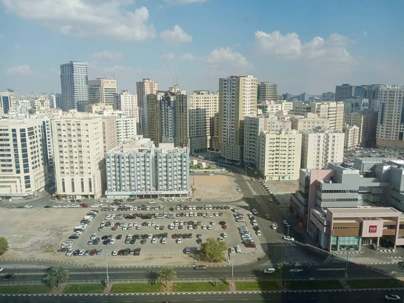 Super Deluxe Apartment With Maids room Vacant