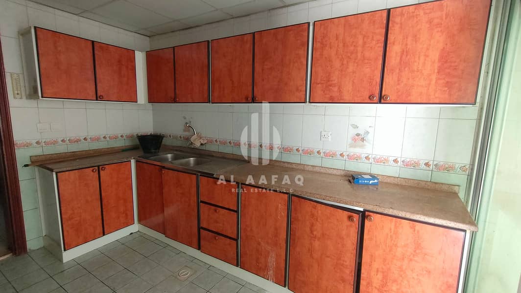 Specious 2bhk Apartment For Rent In Al Taawun