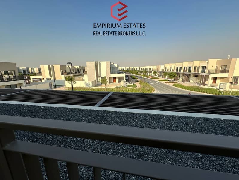 4CHEQUESTOWNHOUSE FOR RENT DUBAI SOUTH '' PARKSIDE 3 '' opposite