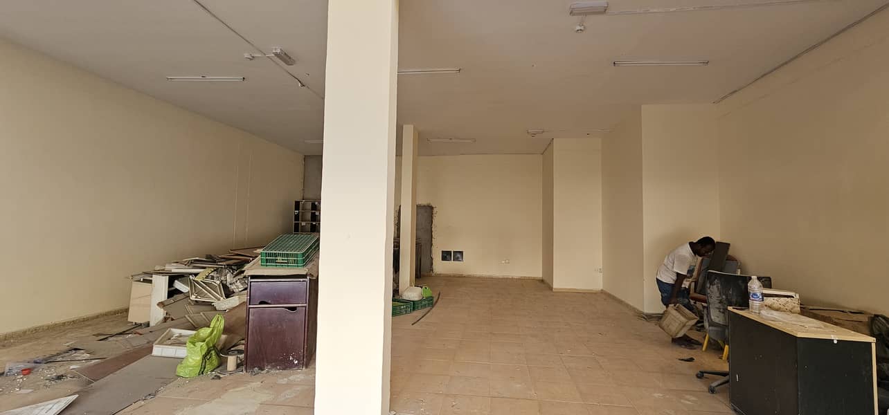 WAREHOUSE FOR RENT IN AJMAN