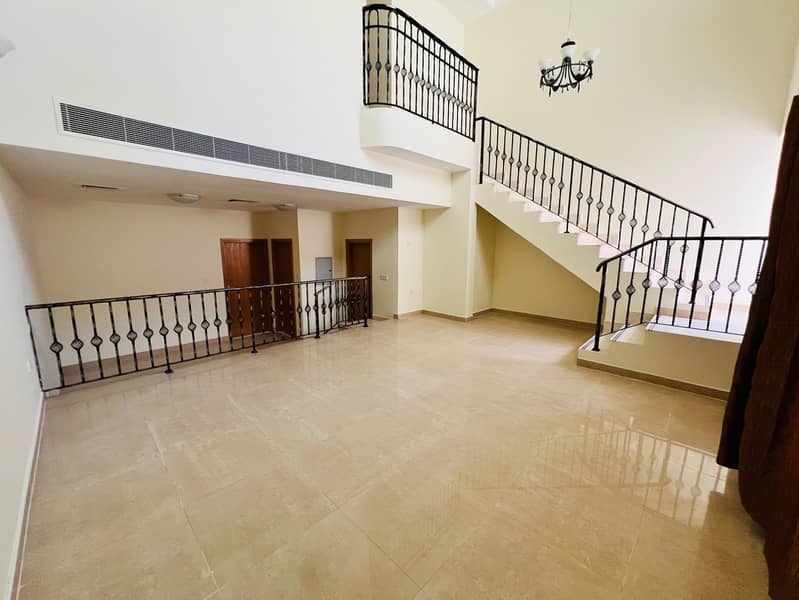 Beautiful 3 Bedroom Villa with Backyard Space Available for rent in