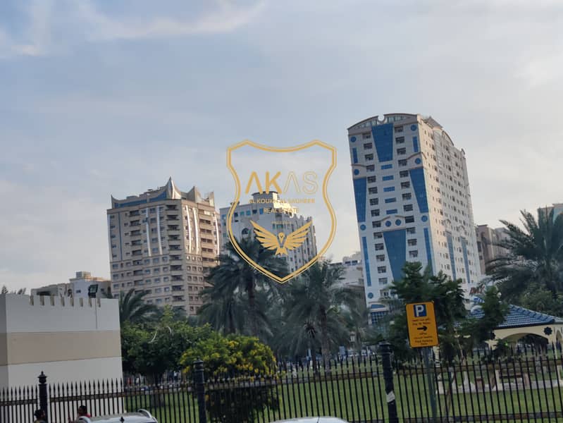 Fully Furnished 1Bhk Park view Pay Rent Monthly