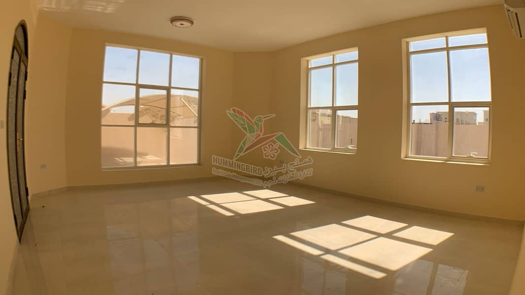 Lavish BrandNew Villa Located at the Street Corner