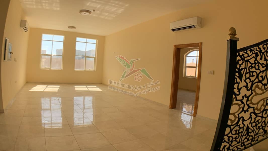 Lavish BrandNew Villa Located at the Street Corner