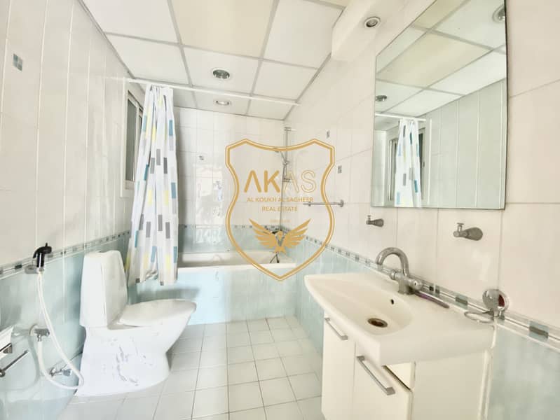 MARVELOUS 2 BR APARTMENT CHILLER FREE TOP FLOOR AMZAING VIEW