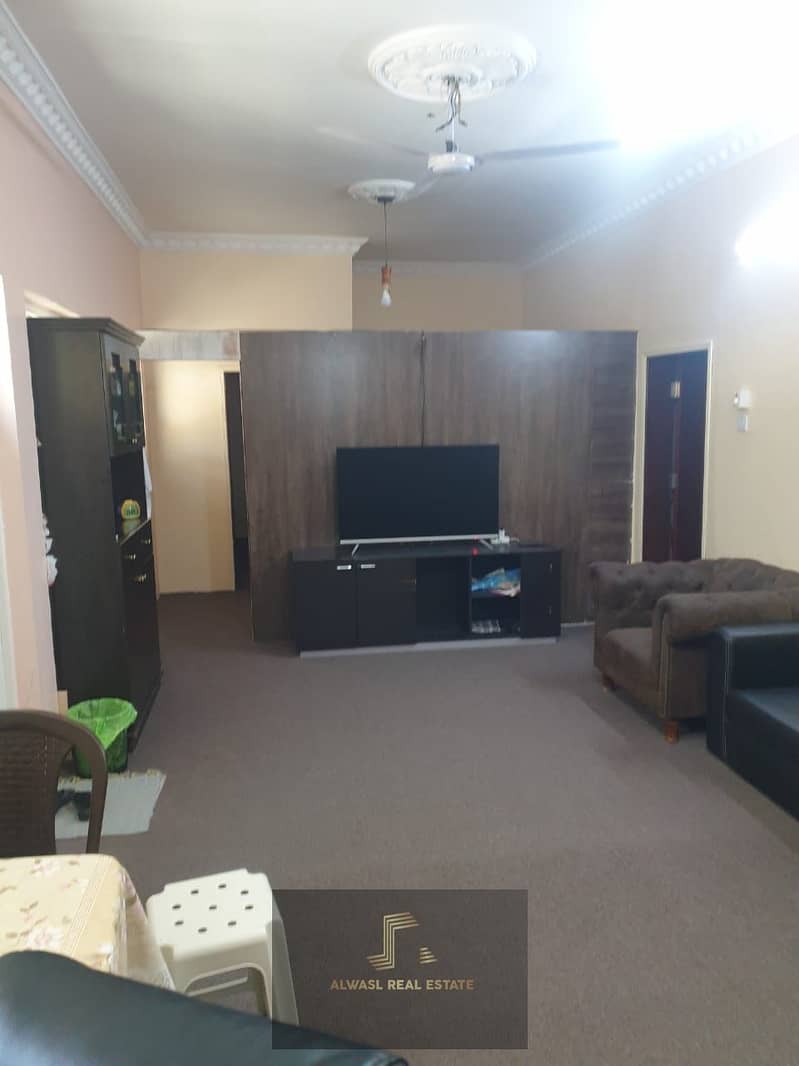 For sale house in / Al Qadisiyah Very close to Salman Al Farsi School and Kuwait Hospital