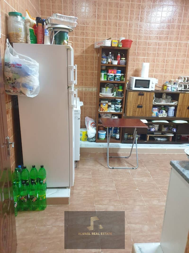 For sale house in / Al Qadisiyah Very close to Salman Al Farsi School and Kuwait Hospital