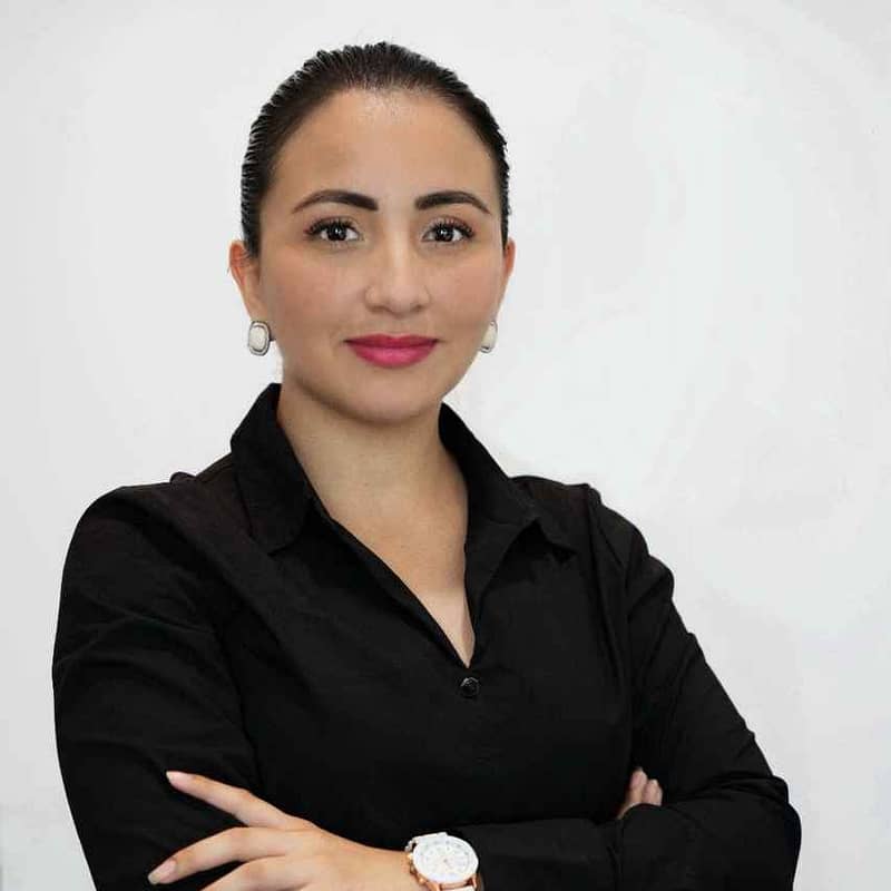 Paola Vazquez, Dubai Real Estate Agent 2 properties