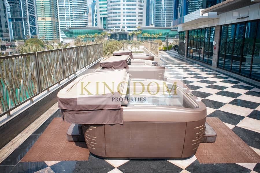 VASTU LAKE VIEW NEAR METRO 2 BEDROOMS + MAID.