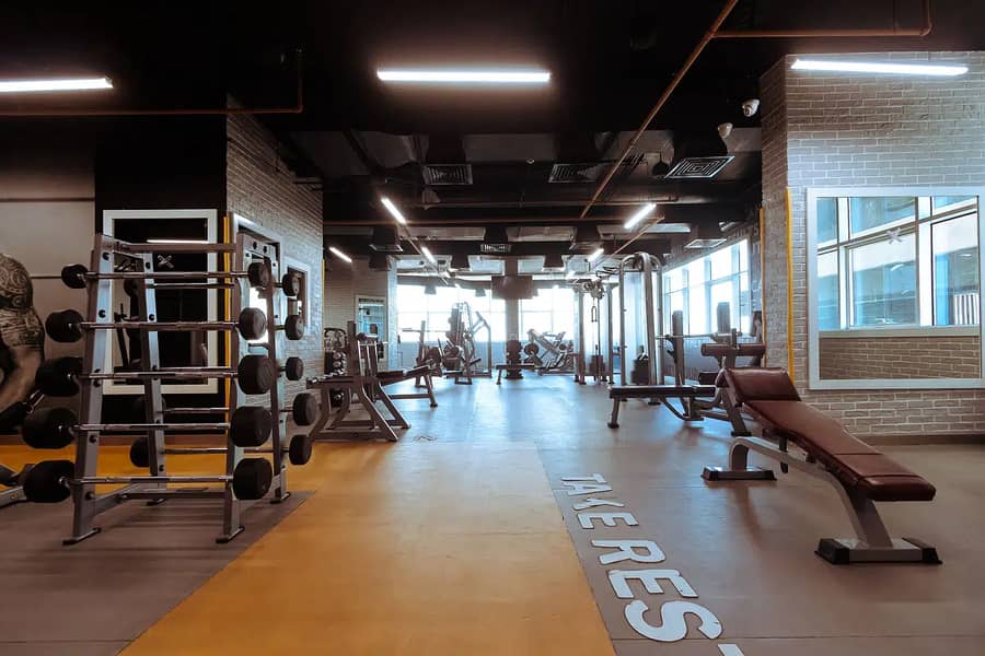 1 BR HALL APARTMENT AVAILABLE FOR RENT NEAR NESTO AREA CLOS TO ZULEKHA