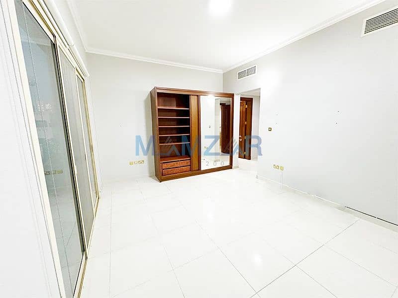 Private EntranceGarden Terrace High finishing