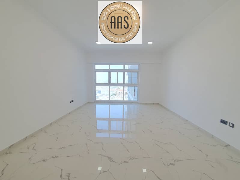 No commission//One bedroom +closed kitchen +storage room//Rent 75k in 4