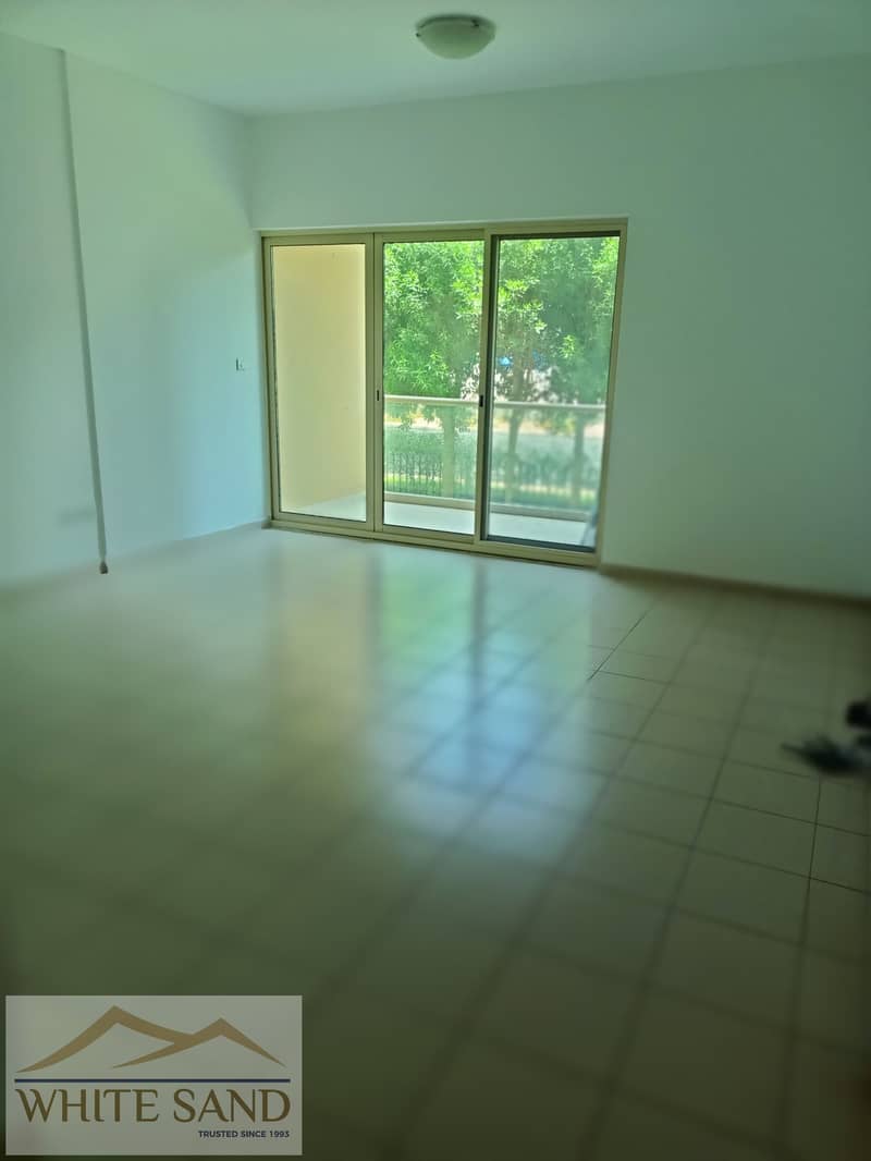 GROUND FLOOR 1 B/R HALL CHILLER FREE GREENS & VIEWS