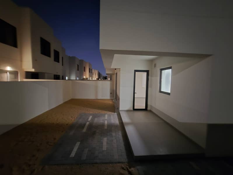 villa (townhouse) for rent, Yas Island / Noya, Avbu Dhabi
