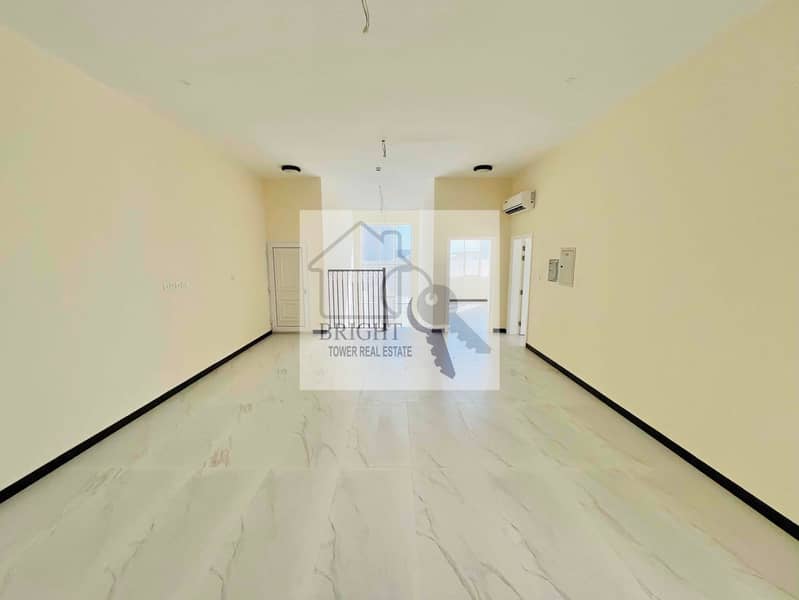 Brand New 7 Bedrooms Villa Balcony