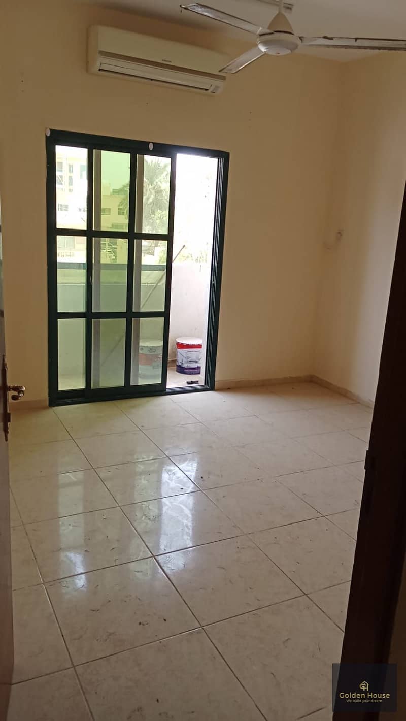 Without checks without insurance two rooms and a monthly hall without