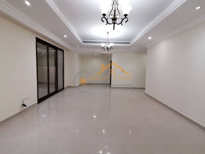 Nice 4 BR villa with Maid room, Living Hall MBZ city