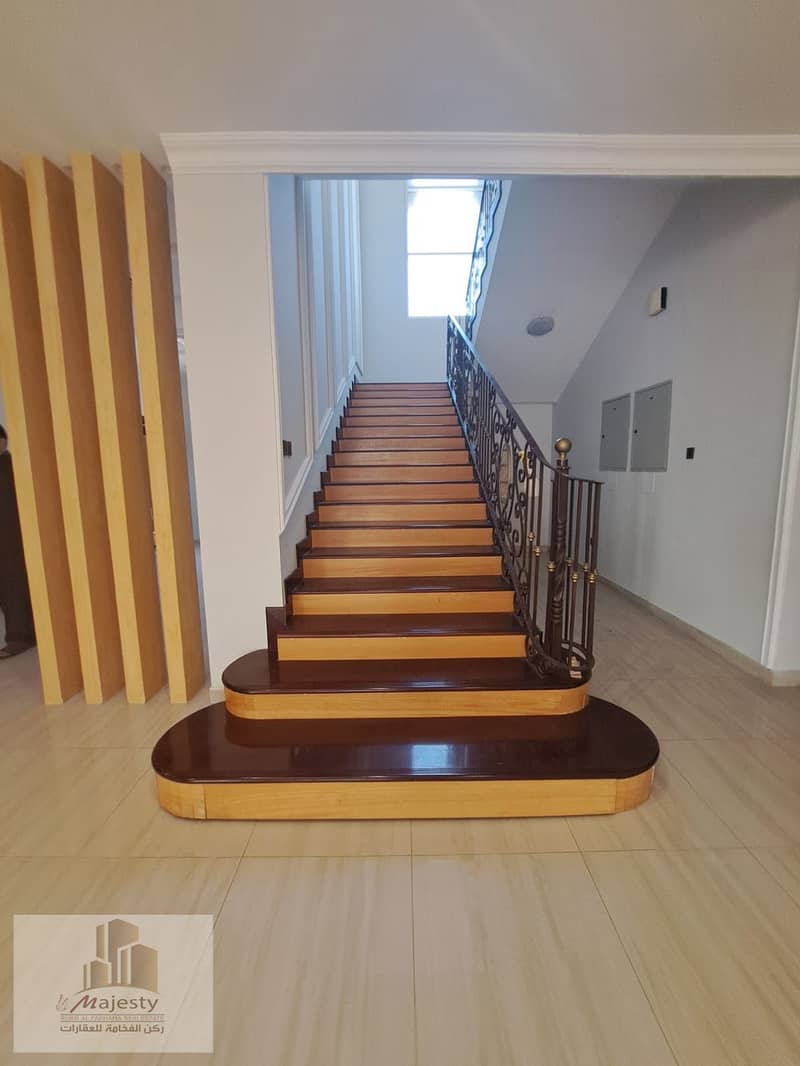 For sale a luxurious villa in the Emirate of Sharjah, Al Rahmaniya area