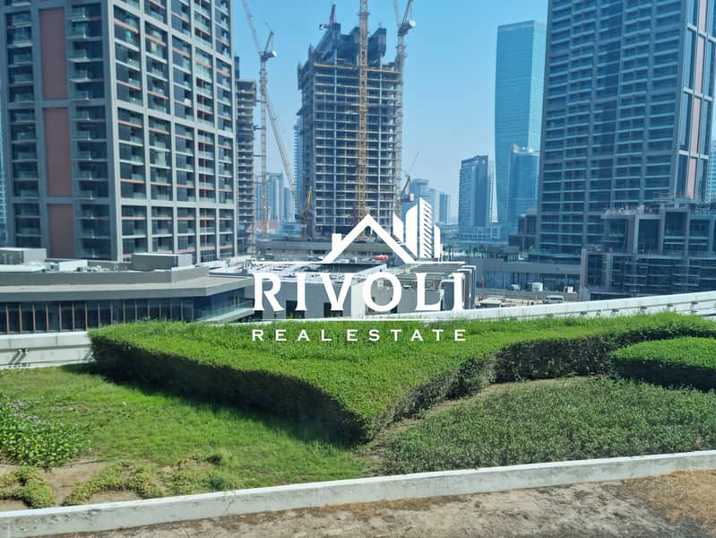 Partitioned Office for Rent in Burlington Tower