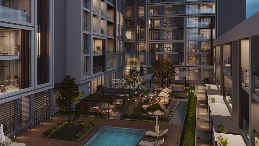 No Agency Fees Luxury 5 BHK Townhouse Luxurious Location