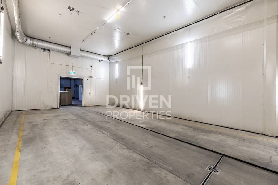 Cold Storage Warehouse Facility Prime Location