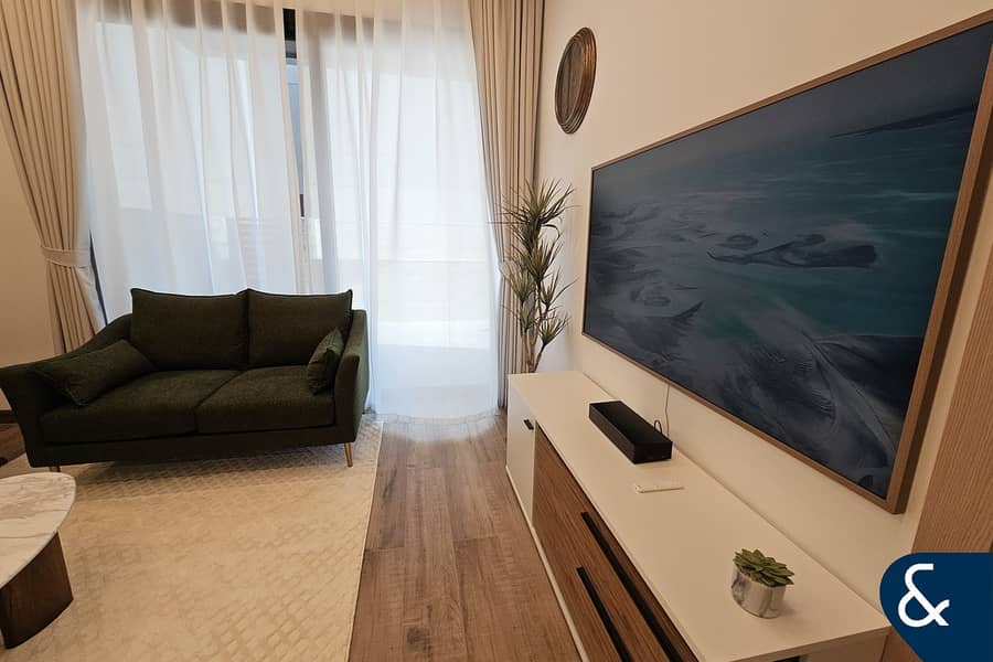 Exclusive Direct Pool Access 1 BHK + Study