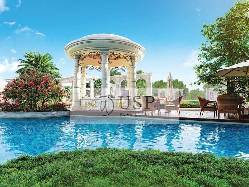 Luxury Lifestyle Prime location Spacious