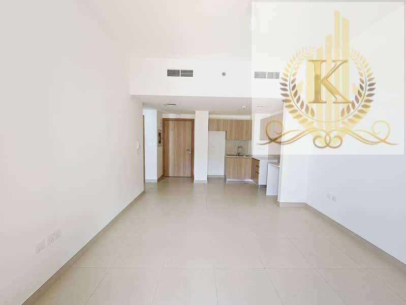Brand New Luxrious 1 Bedroom Apartment For Rent in Maryam Island