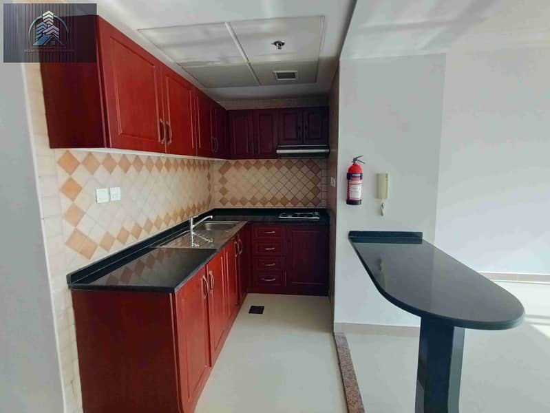 Chiller AC Free,, Studio Apartment with Fridge and Washing Machine Just