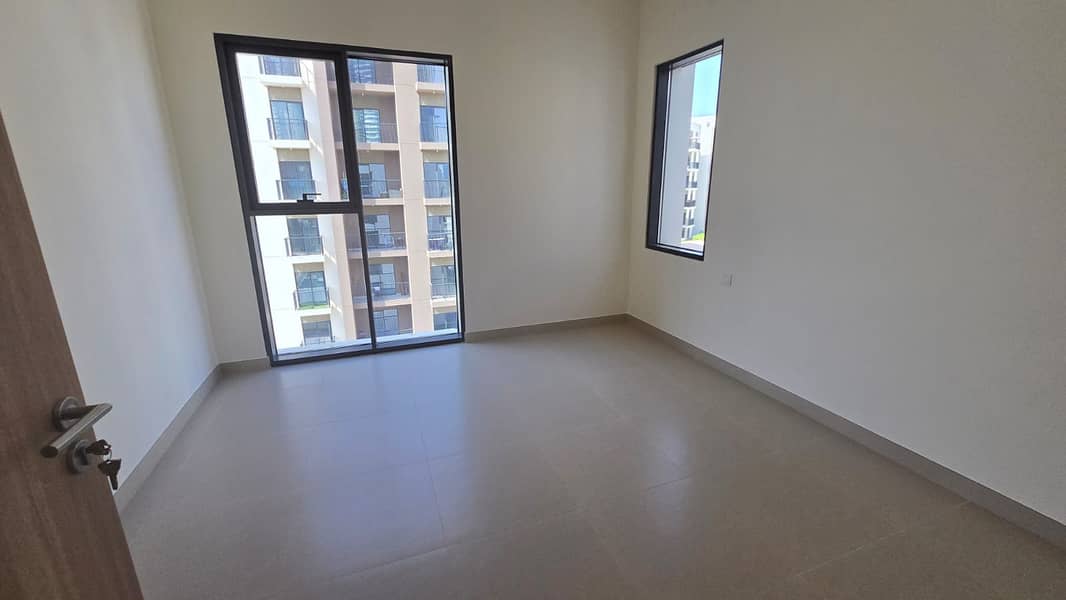 For sale, firstinhabitant apartment in Maryam Island