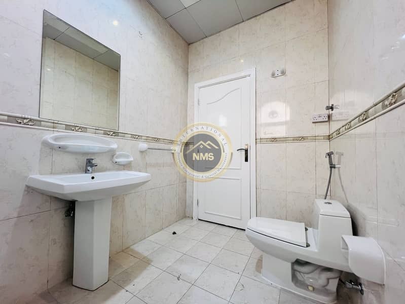 Newly Renovated studio With Amazing Natural Light / Free ADDC / No