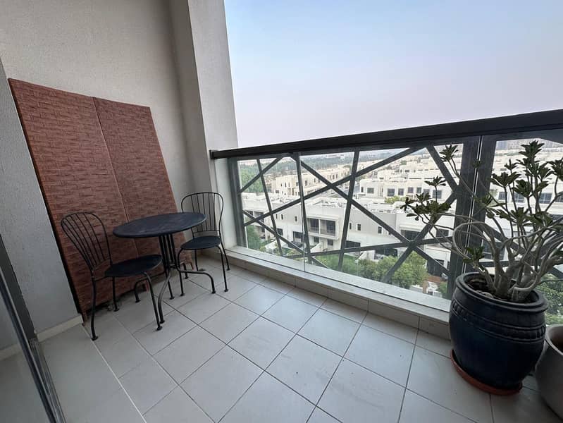 large one bedroom Open View nice layout