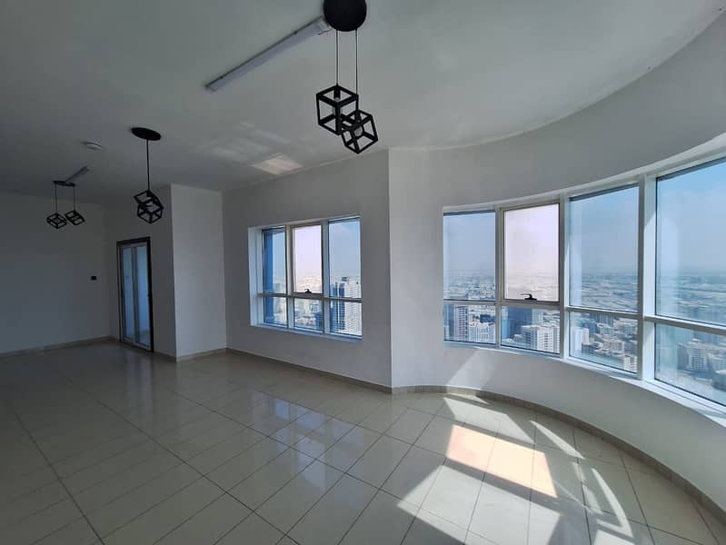 Parking and a free month Twobedroom apartment for annual rent in Al