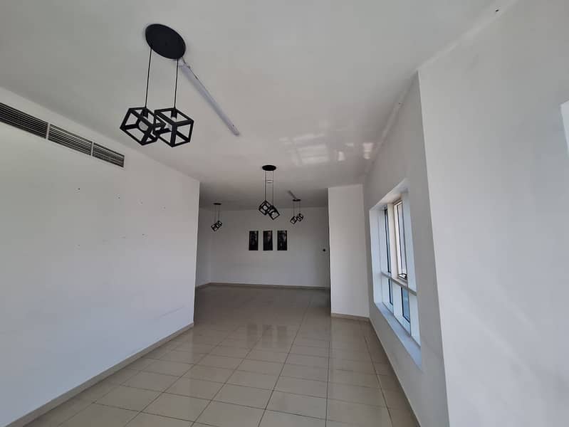 Parking and a free month Twobedroom apartment for annual rent in Al