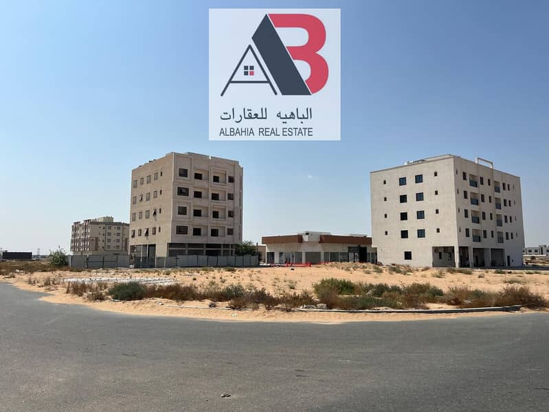 TRANSFER FREE \\ COMMERCIAL PLOT \\ G + 4 FLOORS \\ FREE HOLD APARTMENT