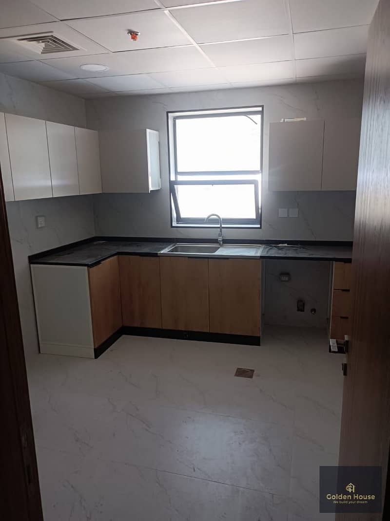 (2 rooms), reception, 2 bathrooms overlooking Sheikh Khalafah Street