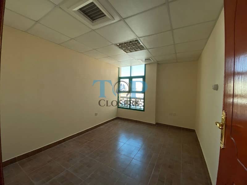 First Floor 3Bhk On walking Distance From Jimi Mall